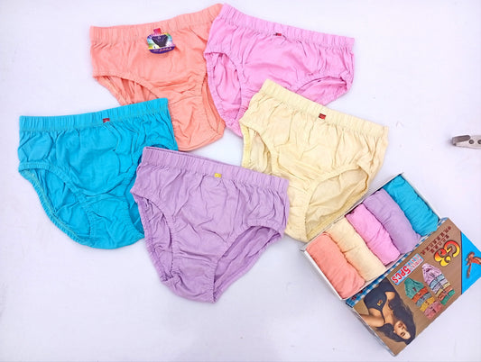Pack of 5 Panties Premium Quality Panties For Ladies